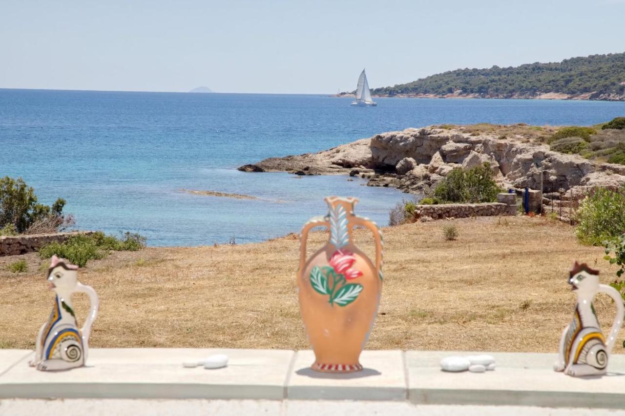 Aroura Homes 4Br Beachfront Villa Spetses Town Ngoại thất bức ảnh