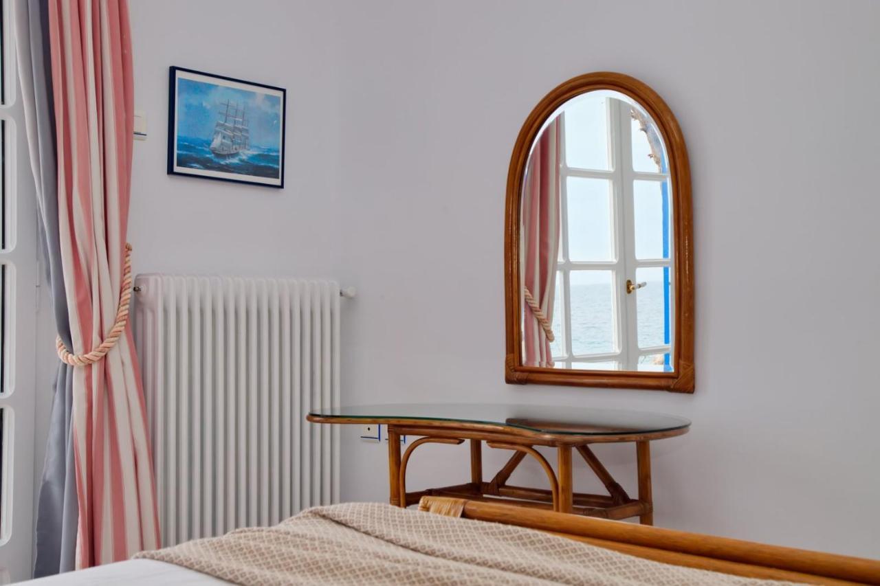 Aroura Homes 4Br Beachfront Villa Spetses Town Ngoại thất bức ảnh