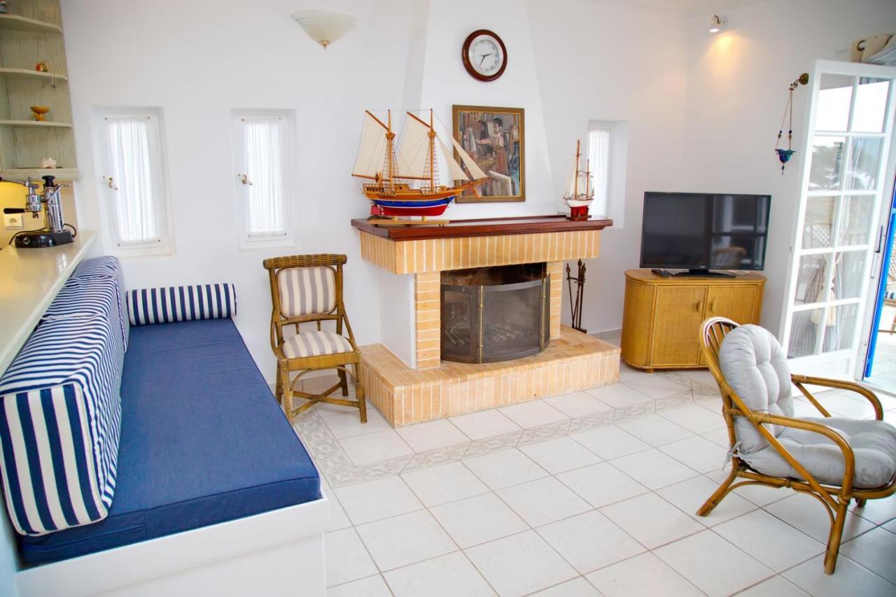 Aroura Homes 4Br Beachfront Villa Spetses Town Ngoại thất bức ảnh