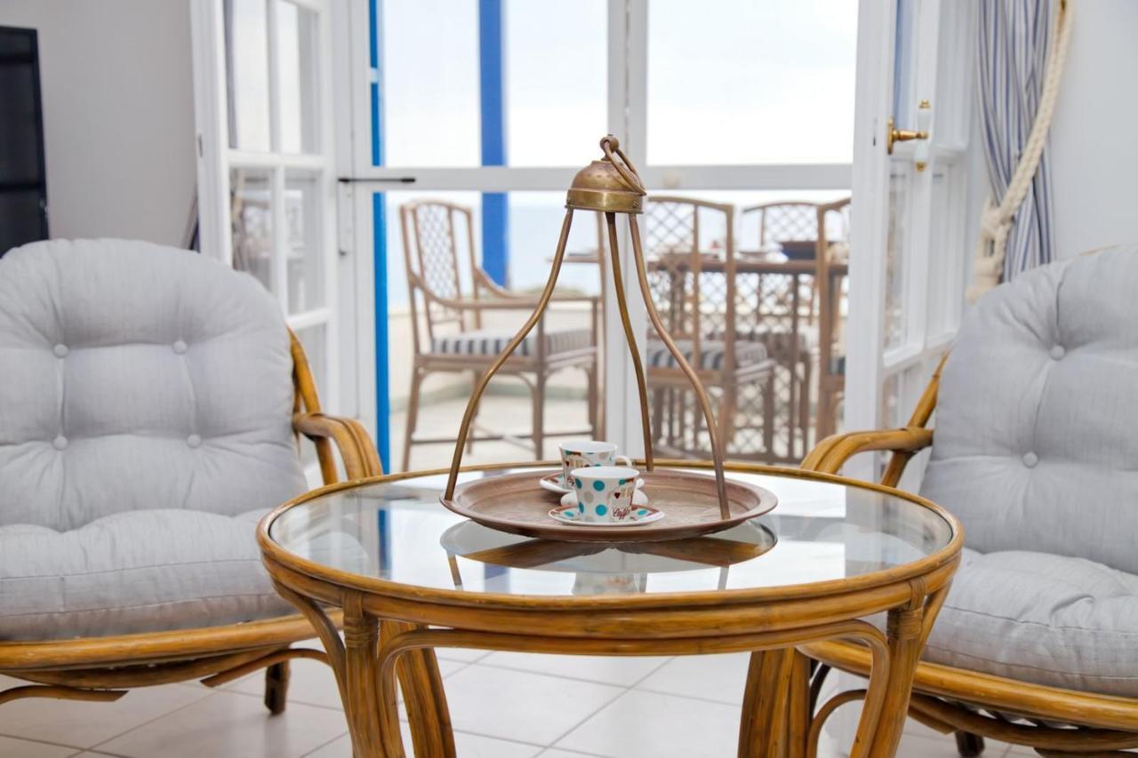 Aroura Homes 4Br Beachfront Villa Spetses Town Ngoại thất bức ảnh