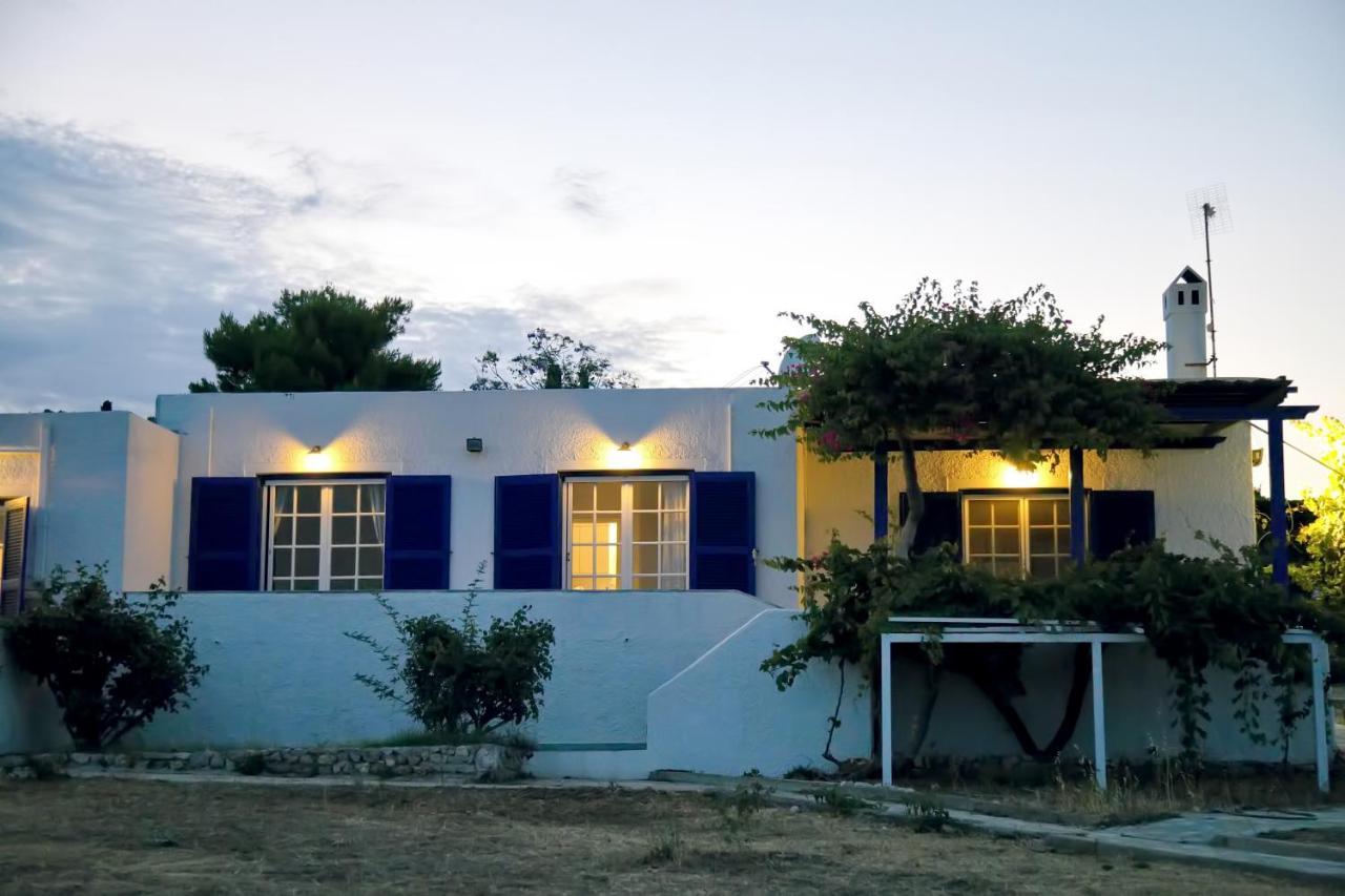 Aroura Homes 4Br Beachfront Villa Spetses Town Ngoại thất bức ảnh